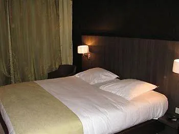 Cleythil Hotel 3*